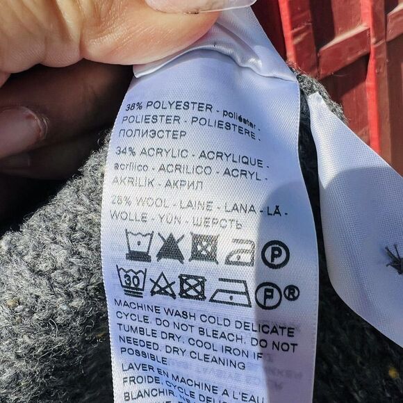 Dockers Cardigan Sweater Sz Small Gray knit Wool Blend Preppy - Picture 9 of 9